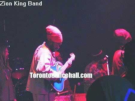 Concert at The Docks with Sizzla